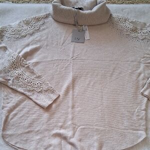 Milano LIV Beige Knitwear
